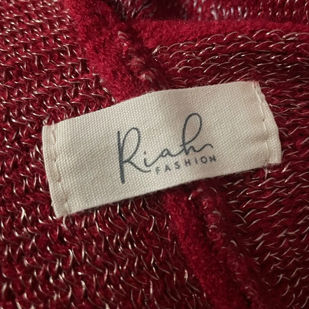 WOMENS ULTRA SOFT TWO TONE FRINGE PONCHO-RIAH FASHION ONE SIZE NEW - Picture 5 of 6